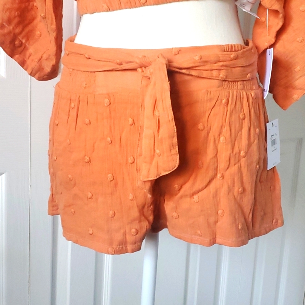 O'NEILL Darla Dot Shorts, Orange, XSmall Pair the O'Neill Dot Top for 2/$40